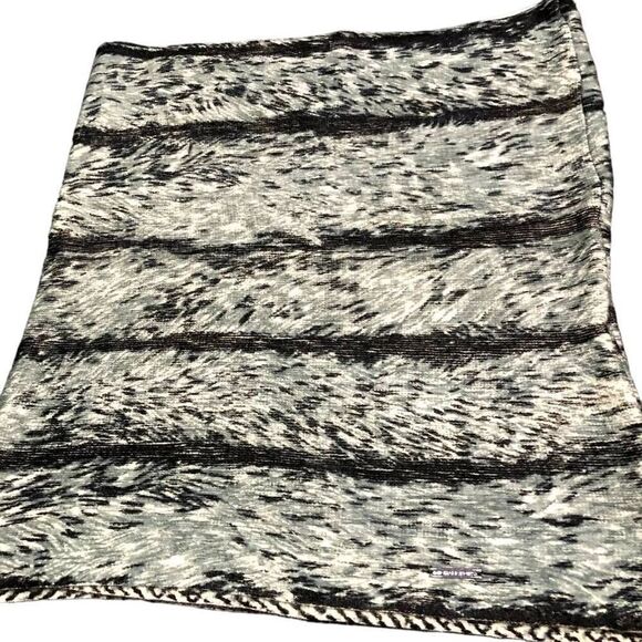 Michael Kors Infinity Scarf Logo Grey Black White Scarves - Picture 2 of 6